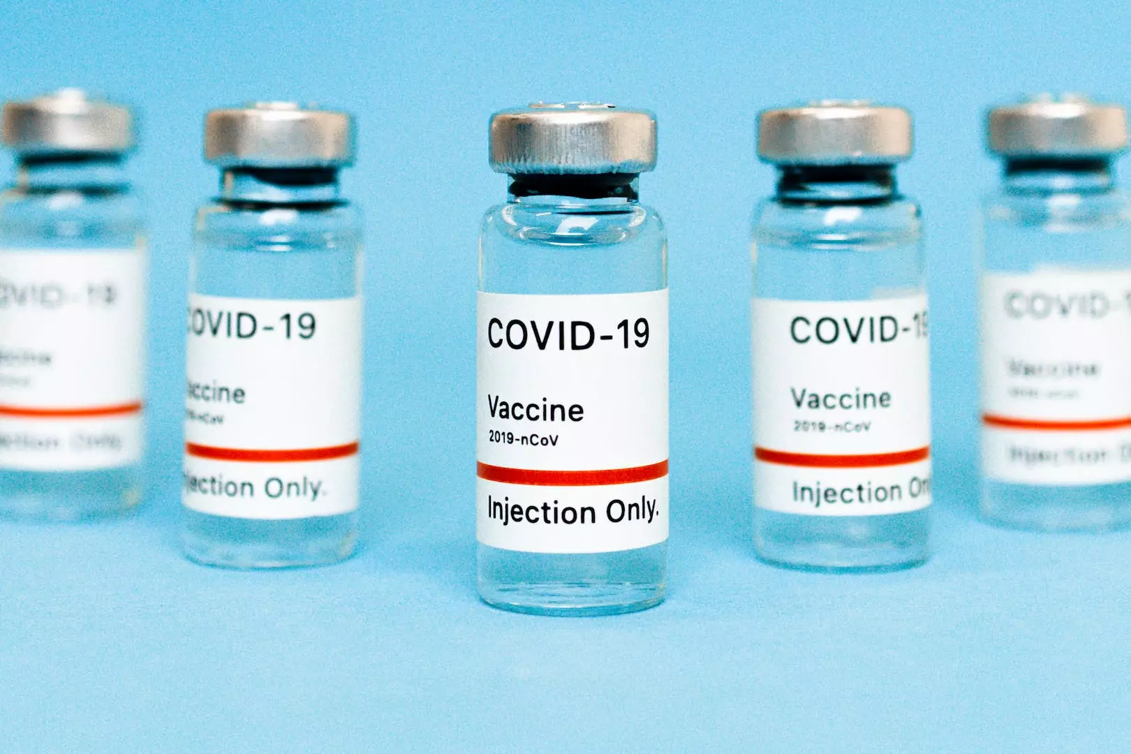 Vaksiner og vaksinasjon kurs: En grundig guide til å forstå og mestre vaksinasjonsprinsipper og praksis